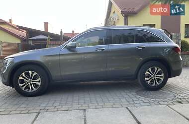Внедорожник / Кроссовер Mercedes-Benz GLC-Class 2021 в 