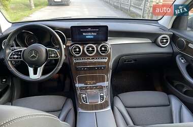 Внедорожник / Кроссовер Mercedes-Benz GLC-Class 2021 в 