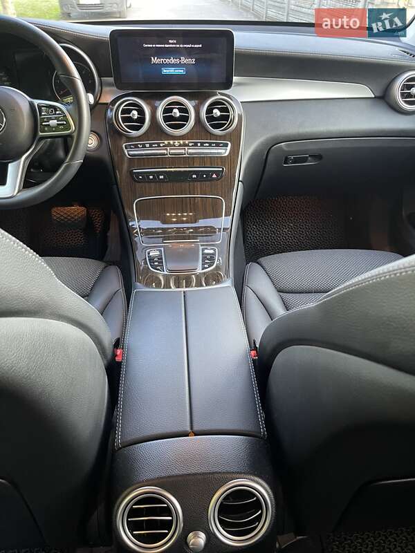 Внедорожник / Кроссовер Mercedes-Benz GLC-Class 2021 в Львове
