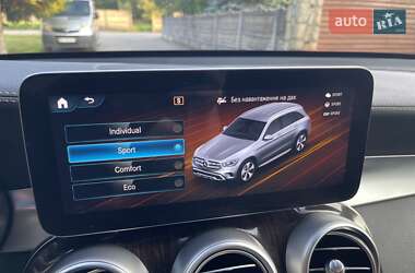 Внедорожник / Кроссовер Mercedes-Benz GLC-Class 2021 в 
