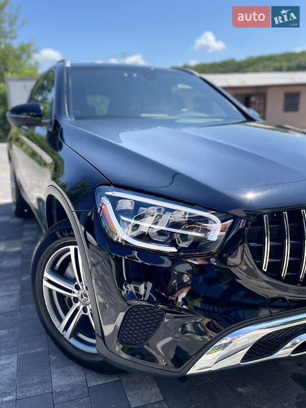 Внедорожник / Кроссовер Mercedes-Benz GLC-Class 2020 в Ужгороде