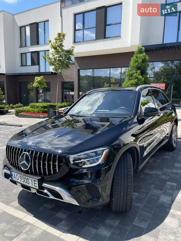 Внедорожник / Кроссовер Mercedes-Benz GLC-Class 2020 в Ужгороде
