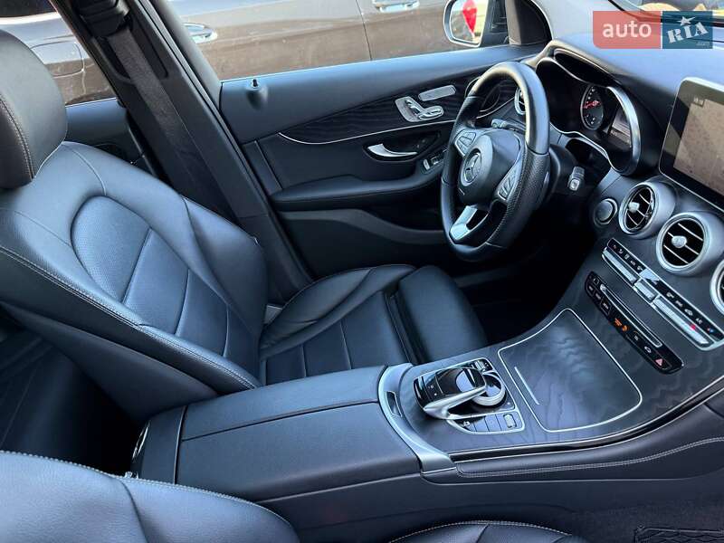 Внедорожник / Кроссовер Mercedes-Benz GLC-Class 2016 в Одессе