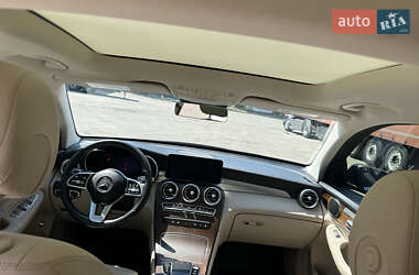 Внедорожник / Кроссовер Mercedes-Benz GLC-Class 2022 в 