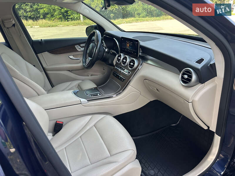 Внедорожник / Кроссовер Mercedes-Benz GLC-Class 2022 в Днепре