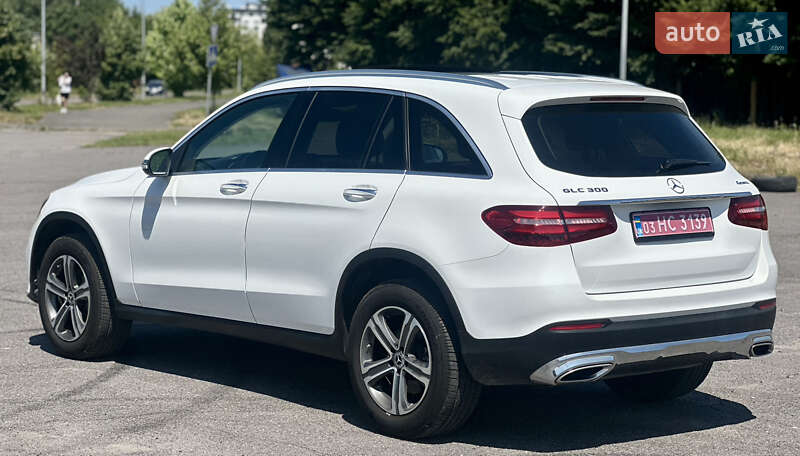 Внедорожник / Кроссовер Mercedes-Benz GLC-Class 2019 в Львове