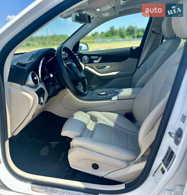 Внедорожник / Кроссовер Mercedes-Benz GLC-Class 2019 в Львове