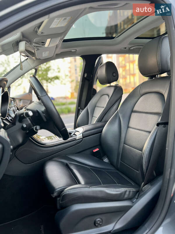 Позашляховик / Кросовер Mercedes-Benz GLC-Class 2018 в Львові фото 37 Позашляховик / Кросовер Mercedes-Benz GLC-Class 2018 в Львові