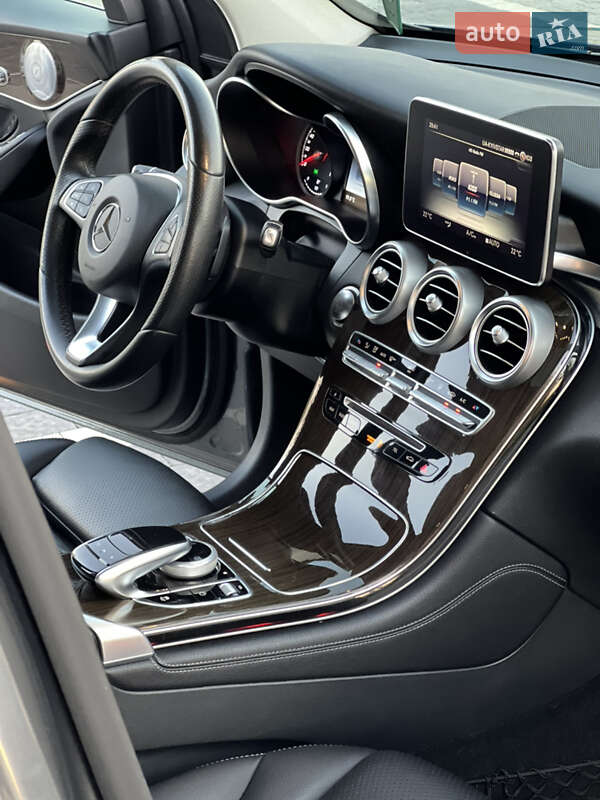 Внедорожник / Кроссовер Mercedes-Benz GLC-Class 2018 в Львове