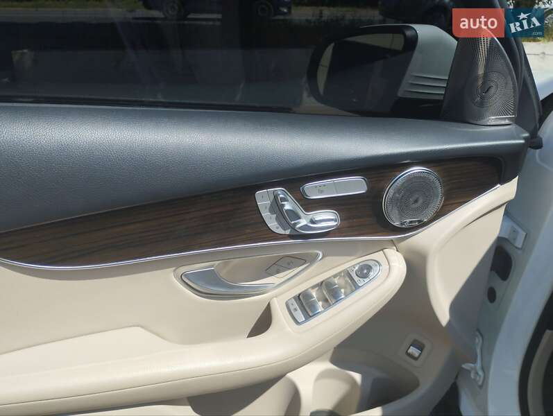 Внедорожник / Кроссовер Mercedes-Benz GLC-Class 2022 в Днепре