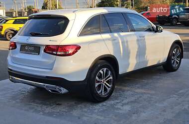 Внедорожник / Кроссовер Mercedes-Benz GLC-Class 2017 в 