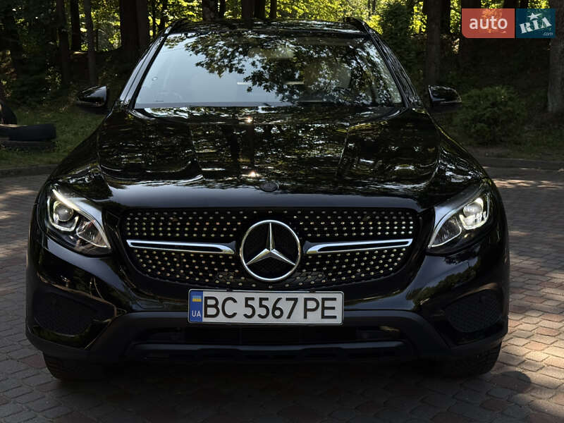 Внедорожник / Кроссовер Mercedes-Benz GLC-Class 2016 в Дрогобыче