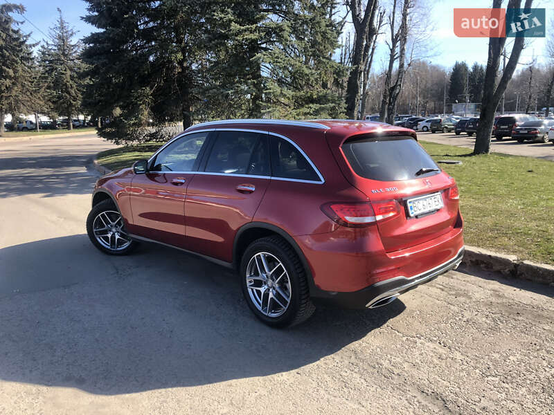 Внедорожник / Кроссовер Mercedes-Benz GLC-Class 2016 в Львове