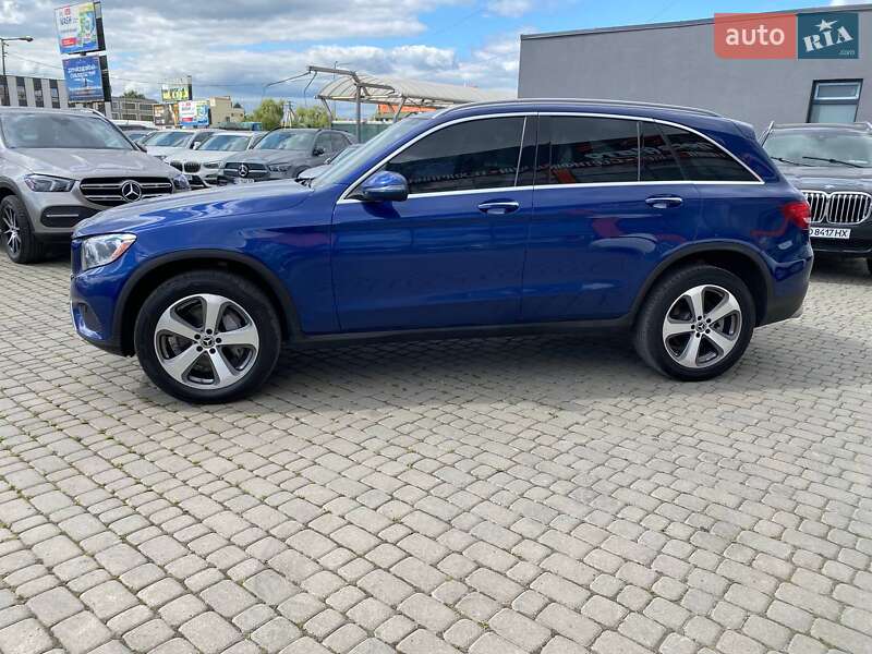 Внедорожник / Кроссовер Mercedes-Benz GLC-Class 2017 в Львове фото 4 Внедорожник / Кроссовер Mercedes-Benz GLC-Class 2017 в Львове