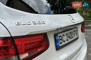 Внедорожник / Кроссовер Mercedes-Benz GLC-Class 2018 в 