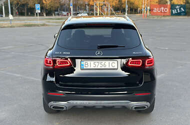 Внедорожник / Кроссовер Mercedes-Benz GLC-Class 2021 в 
