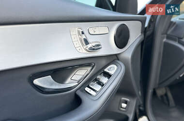 Внедорожник / Кроссовер Mercedes-Benz GLC-Class 2021 в 