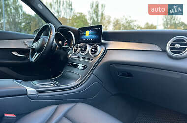 Внедорожник / Кроссовер Mercedes-Benz GLC-Class 2021 в 
