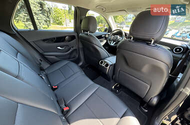 Внедорожник / Кроссовер Mercedes-Benz GLC-Class 2020 в 