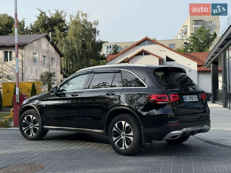 Внедорожник / Кроссовер Mercedes-Benz GLC-Class 2019 в Львове фото 22 Внедорожник / Кроссовер Mercedes-Benz GLC-Class 2019 в Львове
