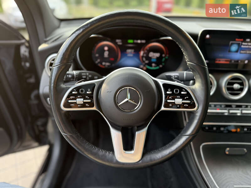 Внедорожник / Кроссовер Mercedes-Benz GLC-Class 2019 в Львове фото 36 Внедорожник / Кроссовер Mercedes-Benz GLC-Class 2019 в Львове