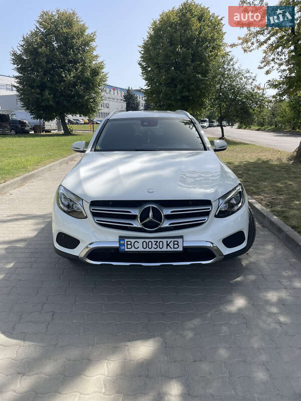 Позашляховик / Кросовер Mercedes-Benz GLC-Class 2015 в Сокалі