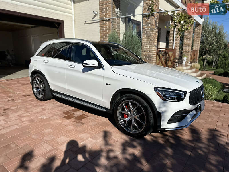 Внедорожник / Кроссовер Mercedes-Benz GLC-Class 2022 в 