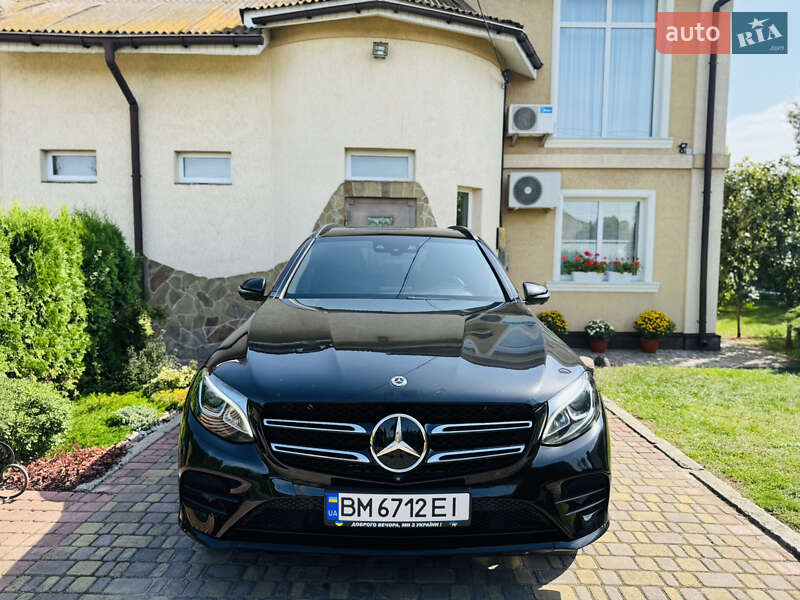 Внедорожник / Кроссовер Mercedes-Benz GLC-Class 2017 в 