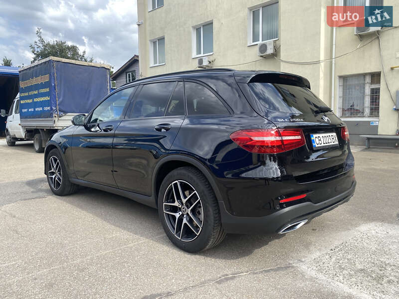 Внедорожник / Кроссовер Mercedes-Benz GLC-Class 2018 в Чернигове