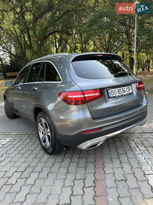 Внедорожник / Кроссовер Mercedes-Benz GLC-Class 2017 в Тернополе
