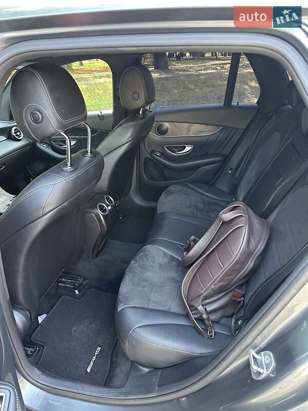 Внедорожник / Кроссовер Mercedes-Benz GLC-Class 2017 в Тернополе