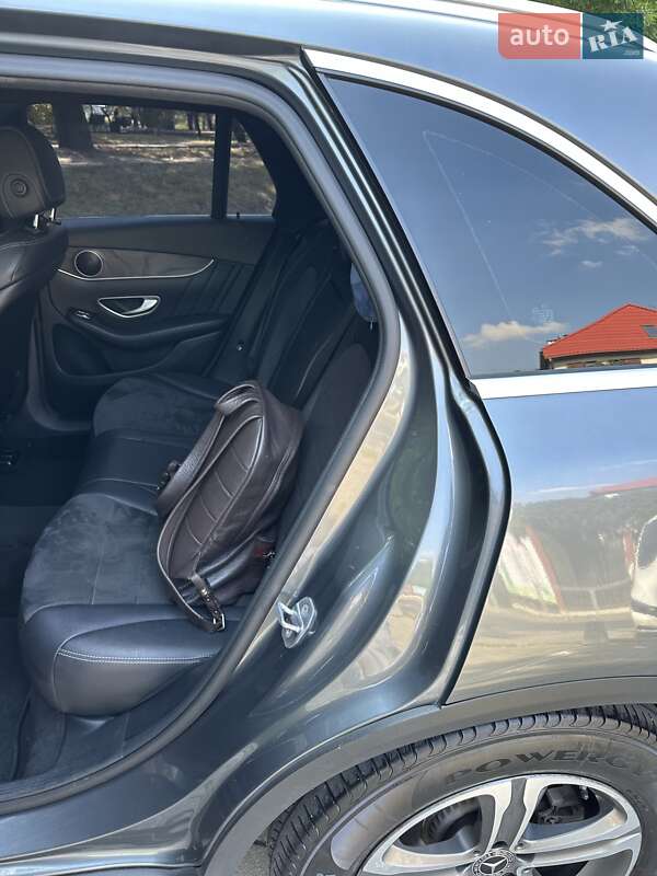 Внедорожник / Кроссовер Mercedes-Benz GLC-Class 2017 в Тернополе