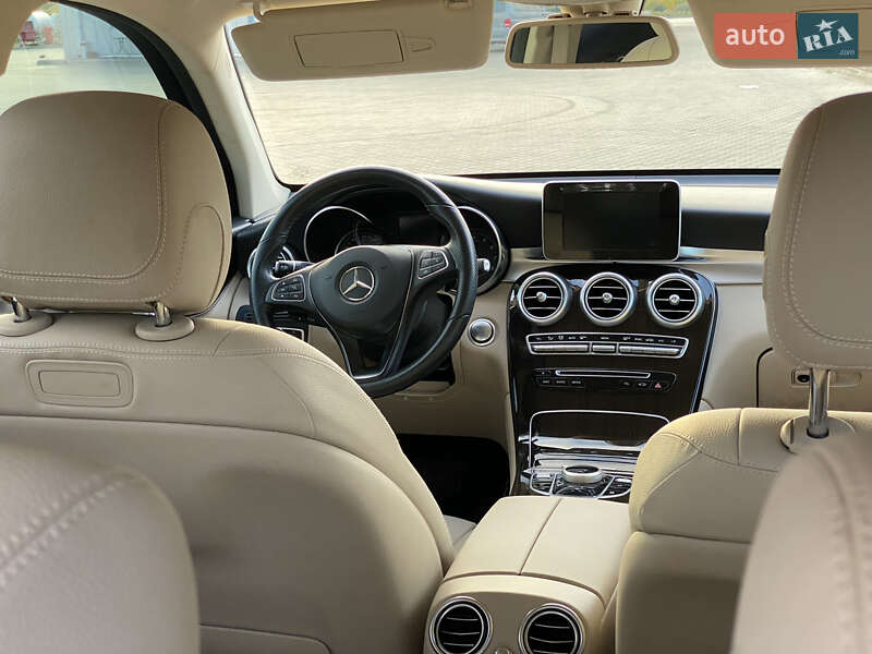 Внедорожник / Кроссовер Mercedes-Benz GLC-Class 2019 в Луцке