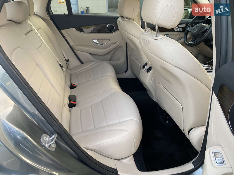 Внедорожник / Кроссовер Mercedes-Benz GLC-Class 2019 в Луцке