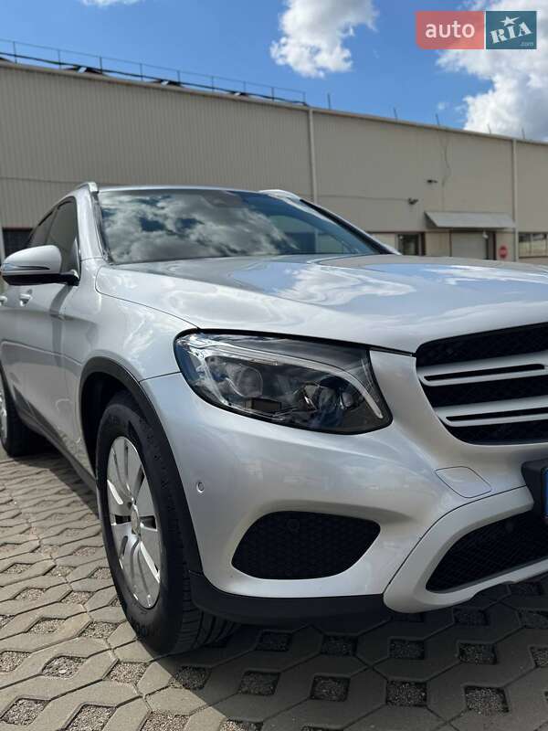 Позашляховик / Кросовер Mercedes-Benz GLC-Class 2016 в Борисполі фото 6 Позашляховик / Кросовер Mercedes-Benz GLC-Class 2016 в Борисполі
