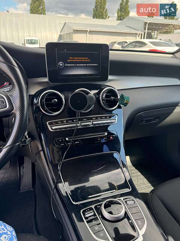 Позашляховик / Кросовер Mercedes-Benz GLC-Class 2016 в Борисполі фото 22 Позашляховик / Кросовер Mercedes-Benz GLC-Class 2016 в Борисполі
