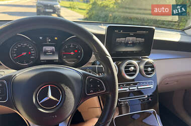 Внедорожник / Кроссовер Mercedes-Benz GLC-Class 2017 в 