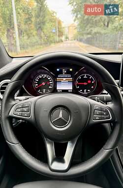 Внедорожник / Кроссовер Mercedes-Benz GLC-Class 2017 в 