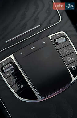 Внедорожник / Кроссовер Mercedes-Benz GLC-Class 2022 в 