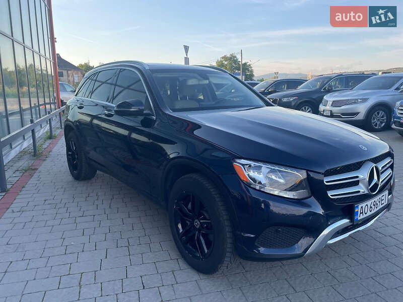 Внедорожник / Кроссовер Mercedes-Benz GLC-Class 2017 в Ужгороде фото 2 Внедорожник / Кроссовер Mercedes-Benz GLC-Class 2017 в Ужгороде