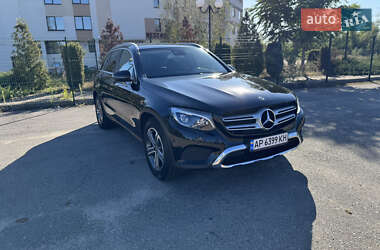 Позашляховик / Кросовер Mercedes-Benz GLC-Class 2017 в 