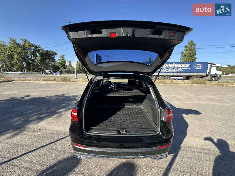 Внедорожник / Кроссовер Mercedes-Benz GLC-Class 2017 в Запорожье фото 33 Внедорожник / Кроссовер Mercedes-Benz GLC-Class 2017 в Запорожье