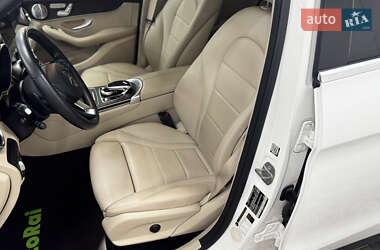 Позашляховик / Кросовер Mercedes-Benz GLC-Class 2019 в 