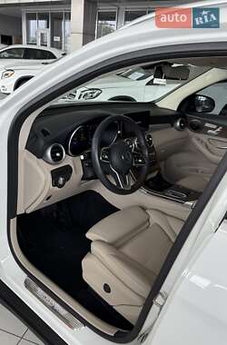 Внедорожник / Кроссовер Mercedes-Benz GLC-Class 2020 в 