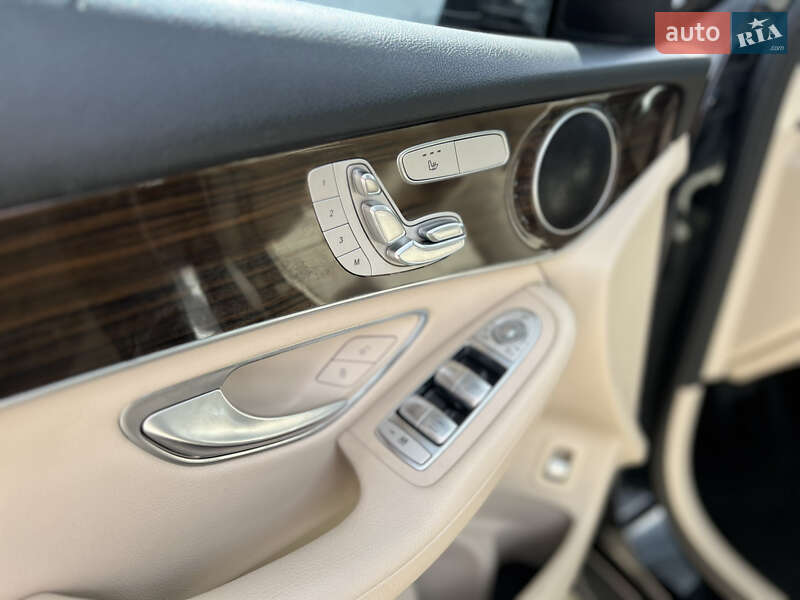 Позашляховик / Кросовер Mercedes-Benz GLC-Class 2018 в Львові