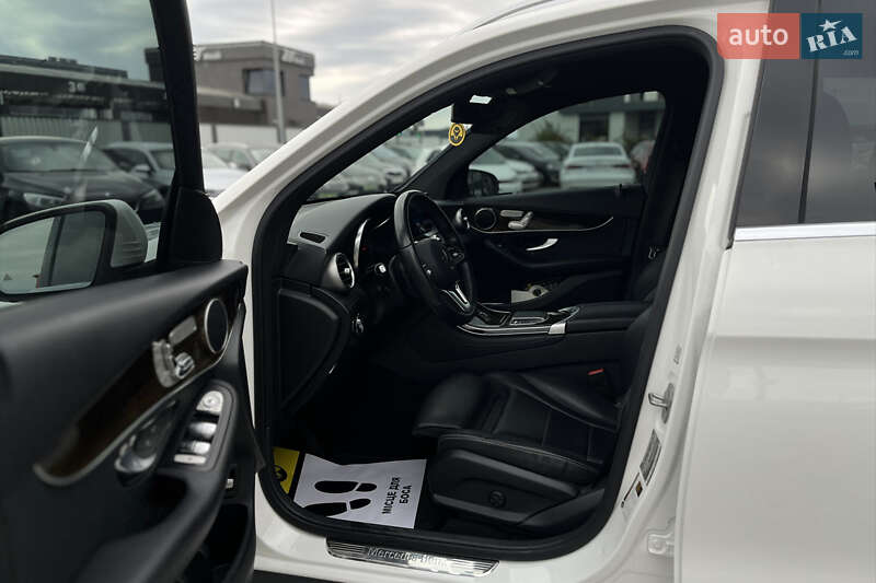 Позашляховик / Кросовер Mercedes-Benz GLC-Class 2019 в Мукачевому