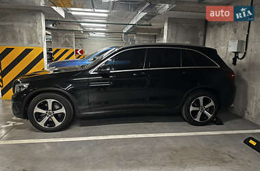 Внедорожник / Кроссовер Mercedes-Benz GLC-Class 2017 в 