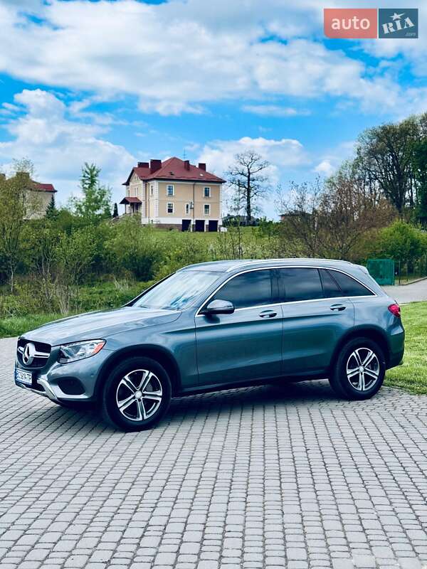 Mercedes-Benz GLC-Class 2015