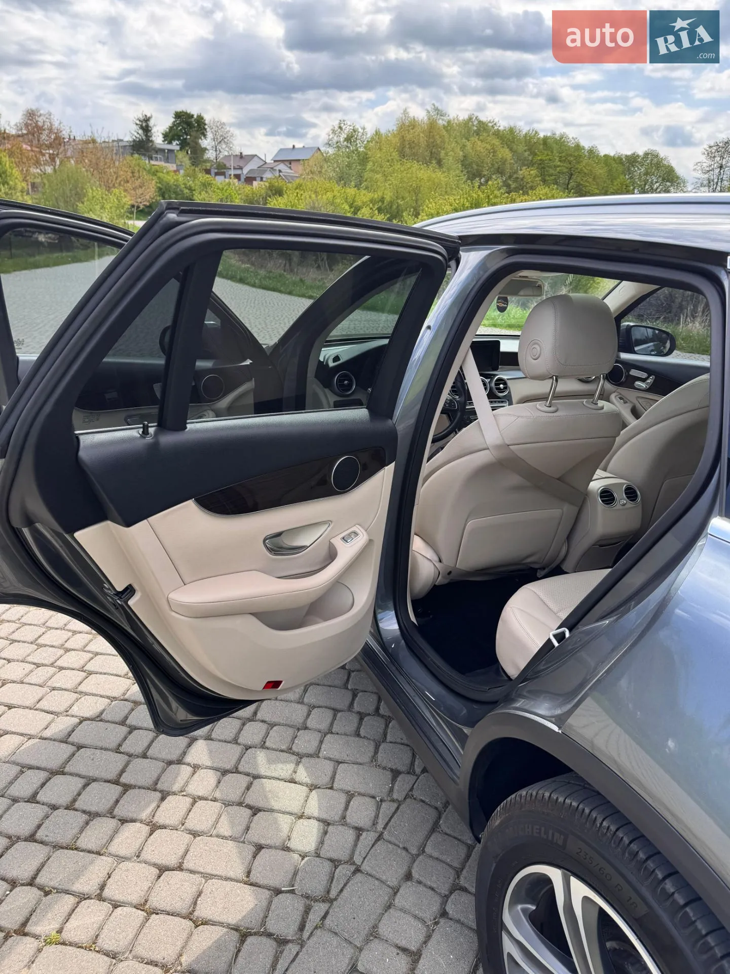 2015 Mercedes-Benz GLC - мініатюра 15