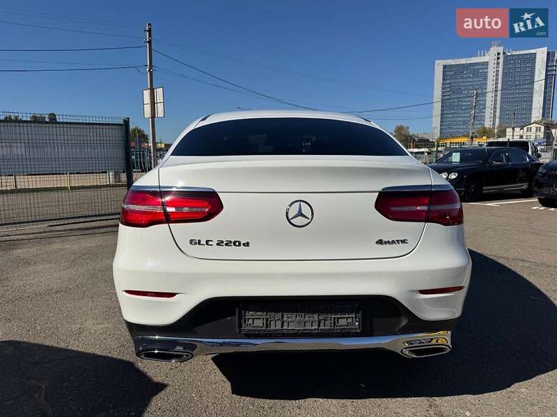 Внедорожник / Кроссовер Mercedes-Benz GLC-Class 2017 в Киеве